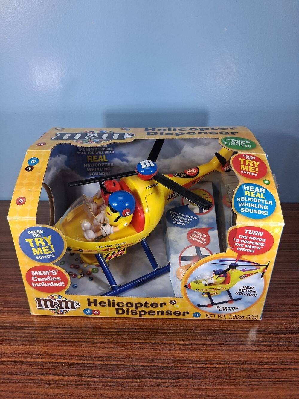 M&M's Helicopter Dispenser 33893 CandyRific Sound Light 2014 Original